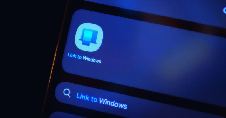 Une faille de sécurité de Windows Phone Link a été exploitée par le RAT CloudZ pour voler des identifiants et des codes OTP.